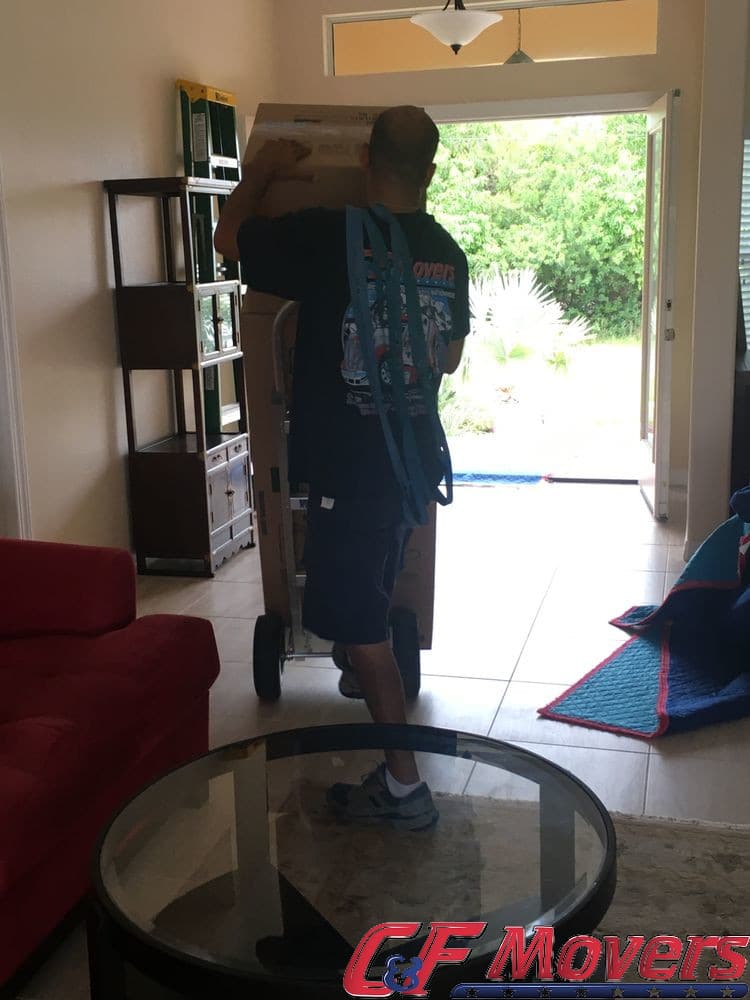 Labor Moving Companies in Charlotte Park Florida